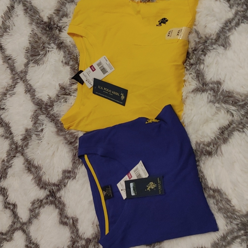 2 polo XXL men shirts